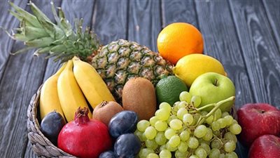 أسعار الفاكهة في الأسواق اليوم الإثنين.. الفراولة بـ 12 جنيها