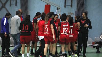 اليوم .. «سيدات سلة الأهلي» يواجه الطيران في الدوري