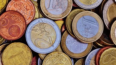 أسعار العملات العربية والأجنبية اليوم الأربعاء في البنوك ومحلات الصرافة