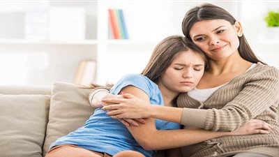 نصائح لتقديم الدعم النفسي للفتيات المراهقات| فيديو