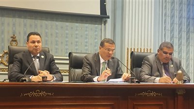 علاء فاروق: نُعيد هيكلة قروض الثروة الحيوانية عالية الفائدة