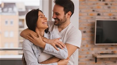 إزاي تخلي جوزك يحبك على طول؟.. السر في 8 نصائح أولها «الدلع»