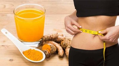 فوائد وعيوب الكركم في رحلة إنقاص الوزن