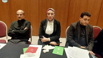 بعد نجاحها في انتخابات اتحاد الكرة.. دينا الرفاعي في مران المنتخب| صور