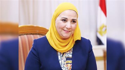 تعرفي على شروط التقديم للأم المثالية لعام 2022.. والفئات المكرمة