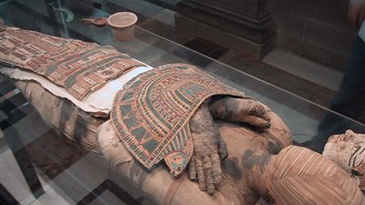 «الإفتاء» تكشف علاقة عرض المومياء في المتاحف بـ«التمثيل بالموتى»