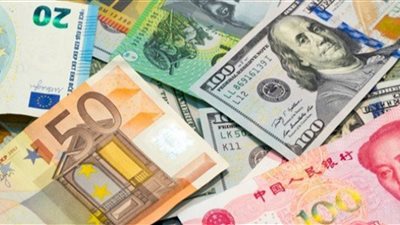 اعرفي أسعار العملات اليوم الإثنين في البنوك ومحلات الصرافة