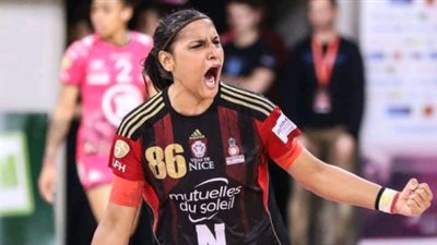 نجمة اليد مروة عيد تمدد عقدها مع 