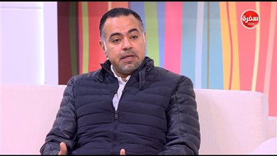 رامي الجبالي ينشر شهادات الأطفال باعتداء محمد الأمين عليهن جنسيًّا