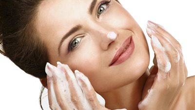 «غيري الصابونة».. 5 طرق للوقاية من جفاف الجلد في الشتاء