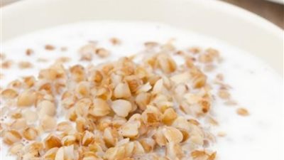 رائدة الشتاء.. طريقة عمل البليلة بالحليب والقرفة 