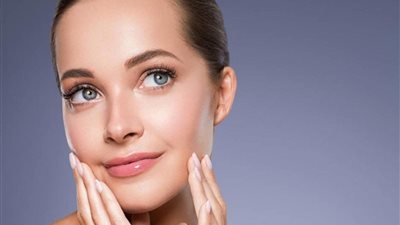 3 وصفات طبيعية من الثوم لنضارة بشرتك وإزالة الرؤوس السوداء