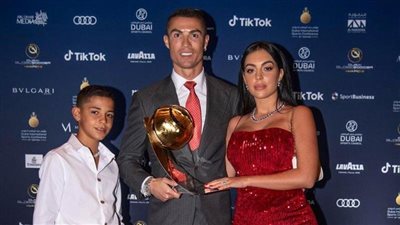 في عيد ميلاده| جورجينا سر نجاح كريستيانو رونالدو.. وإعلان زواجهما قريبًا