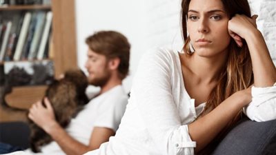 «اتكلمي معاه».. نصائح للعيش مع زوج لا يحبك