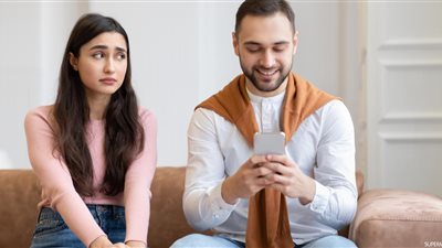 5 علامات تدل على أن زوجك يفكر في واحدة غيرك 