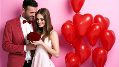 أخبارها سوشيال| جالك إيه هدية في عيد الحب؟.. «التعليقات تكشف مفاجآت»