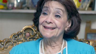 في اليوم العالمي للإذاعة.. مذيعات راديو حفرن أصواتهن في قلوبنا