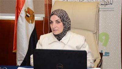 إلهام شاهين تكشف الطريقة الشرعية لضرب الزوجة (فيديو)