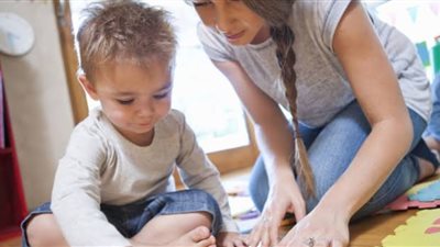 للأمهات.. طفلي ذكي وعبقري من يومه إزاي أنمي مهاراته؟