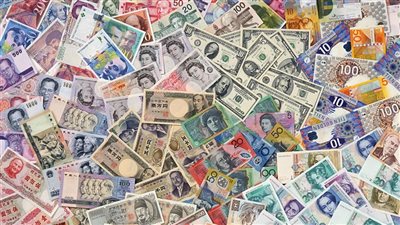 أسعار العملات العربية والأجنبية اليوم الثلاثاء في البنوك ومحلات الصرافة