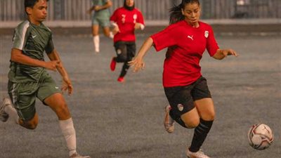 اتحاد الكرة يعلن قراره حول لعب مباريات ودية بين السيدات والرجال