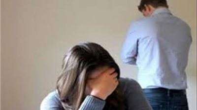 آية تطلب الخلع عشان متروحش للكوافير   