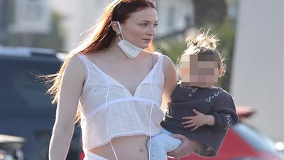 نجمة «لعبة العروش» صوفي تيرنر تثير الشكوك حول حملها| صور