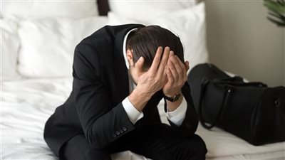 دموع زوجة: راقصة حطمت زوجي وأفقدته رجولته