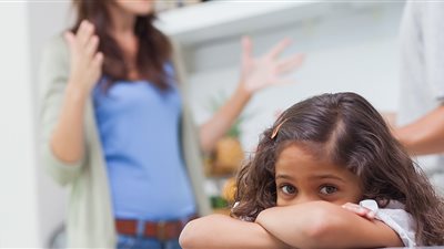 «مثلث التربية المحظور».. ابتعدي عن هذه الأخطاء في التعامل مع أولادك