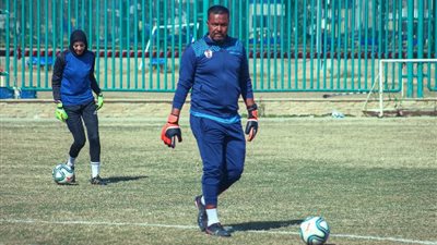 الترام يشكو حارسة الفريق «جنش» بعد جلوسها على دكة فريق آخر