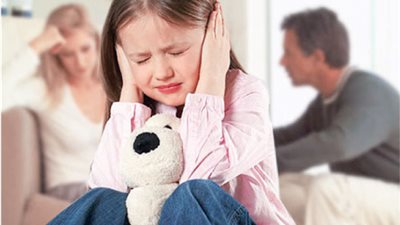 «أبرزها الخضة».. مواقف تدمر الجهاز العصبي لطفلك