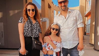أسما شريف منير تكشف لـ«هير نيوز» حكاية صورتها مع طليقها ووالد ابنتها