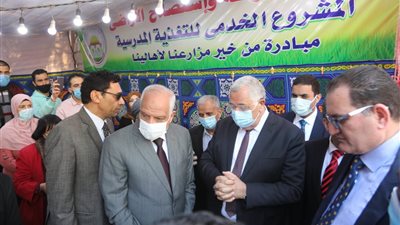 بأسعار مخفضة.. وزير الزراعة يفتتح معرض السلع الغذائية بحديقة الأورمان