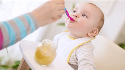 خطأ فادح تقع فيه الأمهات الجدد حول تغذية رضيعها تجنبيه