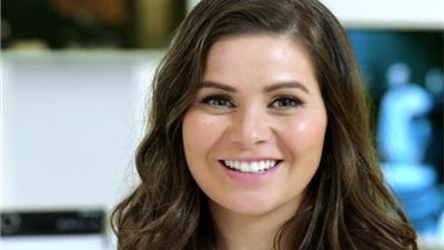 يسرا اللوزي لـ«هير نيوز»: هكذا أعوض بناتي عن غيابي