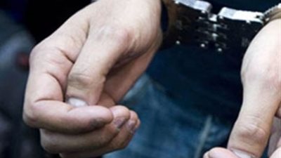 «دافع عن سيدة حاولت ابتزازها».. اعترافات صادمة لمتحرش قتل حارس عقار