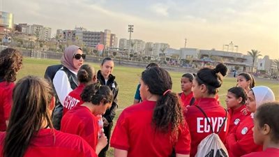 «دينا الرفاعي» تطير من «داكار» لمعسكر منتخب السيدات.. لهذا السبب!