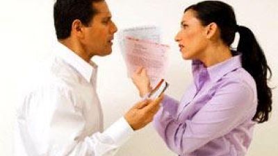 بعد 8 سنوات زواج «ثناء» ترفع دعوى خلع لسبب غريب!