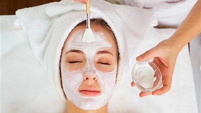 «لبشرة نضرة».. 4 ماسكات طبيعية تحمي بشرتك من الجفاف بشهر رمضان 