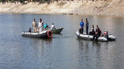 شرطي ينقذ طفلة سقطت فى النيل بالأقصر