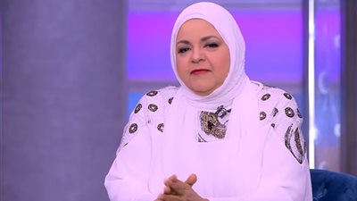 حنان ماضي تتصدر التريند بعد ظهورها بالحجاب لأول مرة| فيديو