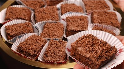 حلو رمضان| طريقة عمل البسبوسة بشكولاتة الجلاكسي بالتفصيل