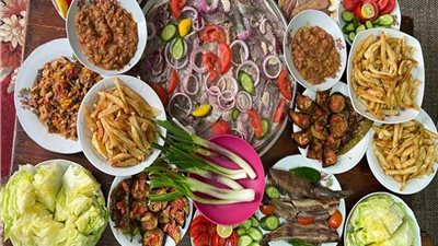 أندية الكرة النسائية تحذر لاعباتها من الفسيخ وتهددهن بالميزان