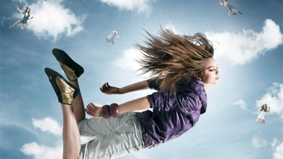 رأيت نفسي أطير بدون جناح في المنام.. اعرفي تفسير الحلم للنابلسي