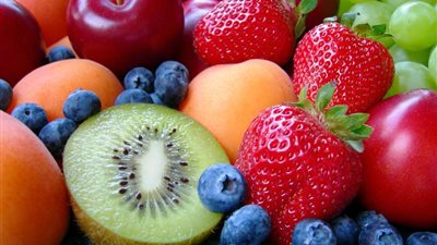 أسعار الفاكهة في الأسواق اليوم الاثنين.. التفاح المصري بـ15 جنيهًا