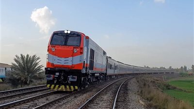 للبنات.. احذري من تفسير رؤية ركوب القطار والنزول منه في المنام لابن سيرين