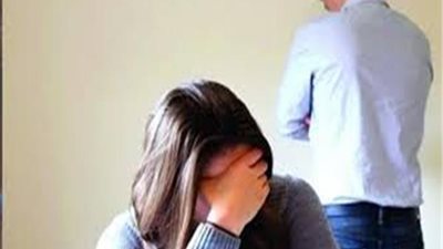 بسبب دعوى تمكين.. عاطل يُهدد طليقته برسائل وفيديوهات فاضحة