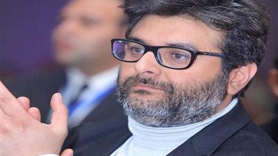 بعد أزمة الشاب خالد.. وليد منصور لـ«هير نيوز»: مفيش مطرب له مليم عندي