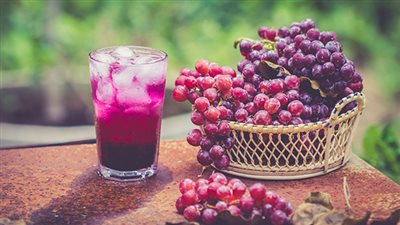 ثروة هائلة من المعادن والفيتامينات في كوب واحد من العنب