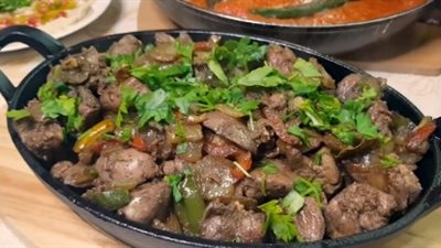 طريقة عمل كبدة فراخ الإسكندراني  